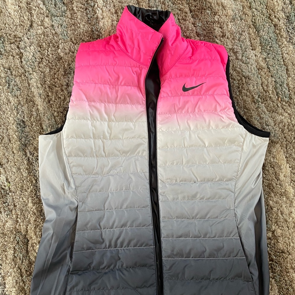 Nike vest